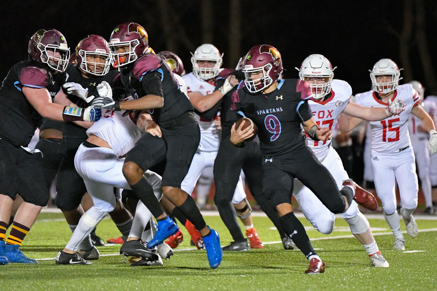 11/20/2020 - Football - C6 State Semifinal - Fox at De Smet